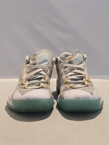 Nike Big Kids Basketball Shoes 3.5Y White/Mint Green Athletic Sneakers #K55k - Thumbnail 2