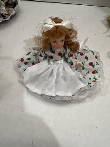 Lot 7 Vintage Mini Porcelain Dolls Victorian Fancy Friends Baby Collectibles - Thumbnail 7