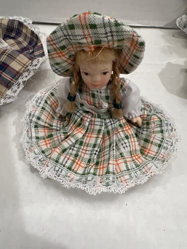 Lot 7 Vintage Mini Porcelain Dolls Victorian Fancy Friends Baby Collectibles - Thumbnail 4
