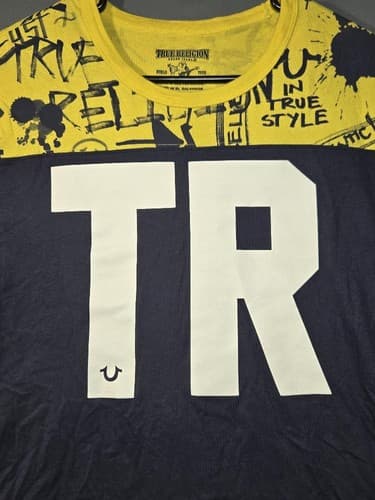 True Religion Men's Graphic T-Shirt Lot of 2 Navy & Pink Sizes XL & 3XL #R54r - Thumbnail 5