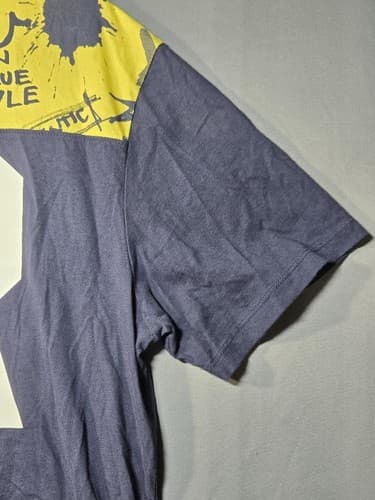 True Religion Men's Graphic T-Shirt Lot of 2 Navy & Pink Sizes XL & 3XL #R54r - Thumbnail 4