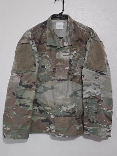 OCP Multicam Jacket Small/Regular NSN:8415-01-623-5180 #L62l