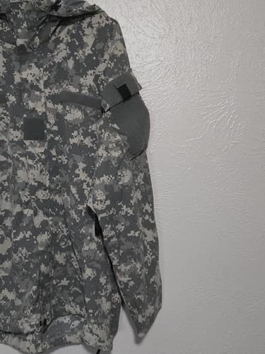Blackhawk Gen 3 ACU Camo Soft Shell Cold Weather Jacket Large/Regular #M68m - Thumbnail 3