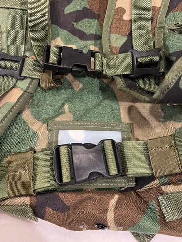 US Military Woodland BDU Assault Pack Backpack Rucksack Medium Field Gear #M19m - Thumbnail 3