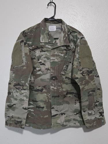 OCP Multicam Jacket Small/Regular NSN:8415-01-623-5180 #L64l