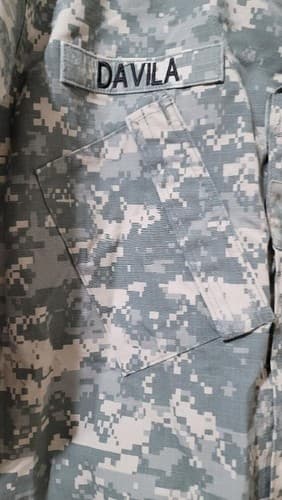 US Army ACU Digital Camo Jacket Small Regular NSN 8415-01-586-0531 Field Coat - Thumbnail 3