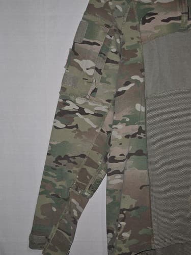 US Army Combat Shirt Type II Small Multicam OCP ACS 1/4 Zip 8415-01-617-7131 VGC - Thumbnail 2