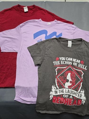 Lot of 3 Men's & Ladies Graphic T-Shirts Mixed Brands Sizes L, XL, Ladies XL R52