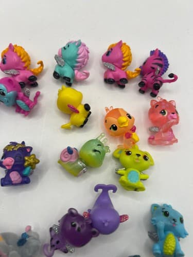 Lot of 38 Hatchimals CollEGGtibles Mini Figures Mixed Styles Colors #K76k - Thumbnail 5