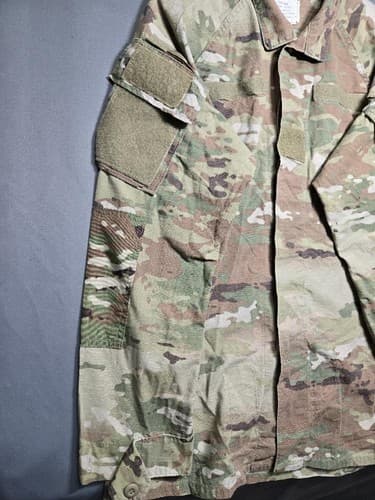 US Military Issue IHWCU OCP Camouflage Uniform Jacket Coat Small Long GI #G57j - Thumbnail 3