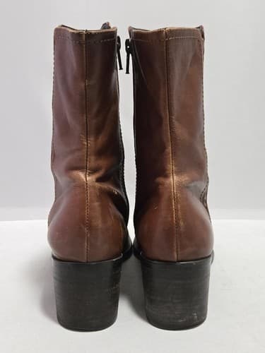 Coach And Four Hattie Marrone bootsSize: (8 1/2) Boots #G49g - Thumbnail 4