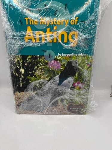 Science Book Bundle 6-Pack Classroom STEM Nonfiction Animals Senses Homes – New - Thumbnail 4