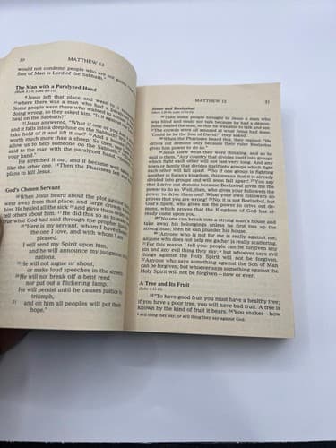 Good News New Testament - Paperback By American Bible Society - GOOD - Thumbnail 5