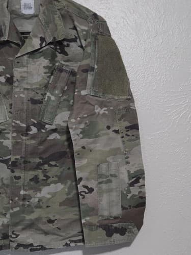 U.S. Army OCP Multicam Combat Jacket Small Regular NSN 8415-01-623-5180 - Thumbnail 3