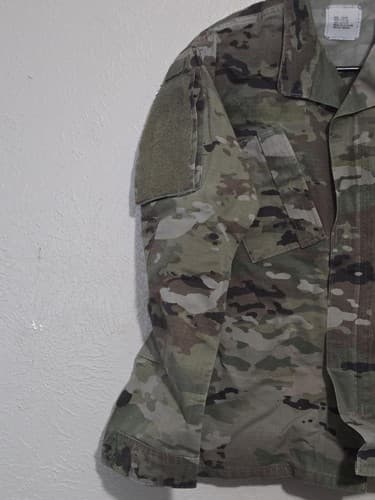 USGI OCP Multicam ACU Jacket Small Regular NSN 8415-01-623-5180 - Thumbnail 2