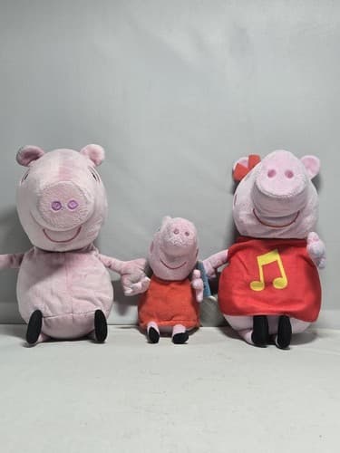 Peppa Pig Plush Toy Lot of 3 Peppa, George, and Mummy Pig Stuffed Animals #R64r
