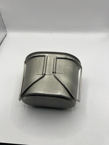 US Military Issue 1QT O.D. Canteen, Cover & Stainless Steel Canteen Cup Trio #E5 - Thumbnail 8