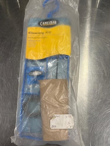 Camelbak 60112 Hydration Reservoir Cleaning Kit w/ 2 Cleaning Tablets#M56m