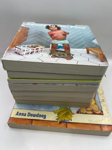 Lovevery Book Bundle Lot of 8 Board Books Plus Llama Llama Misses Mama - Thumbnail 3