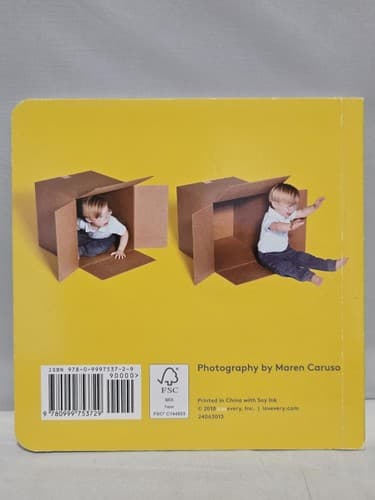 Lovevery Book Bundle Lot of 8 Board Books Plus Llama Llama Misses Mama - Thumbnail 11