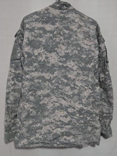 US Army ACU Combat Uniform Jacket UCP Digital Camo Medium Long USGI - Thumbnail 6