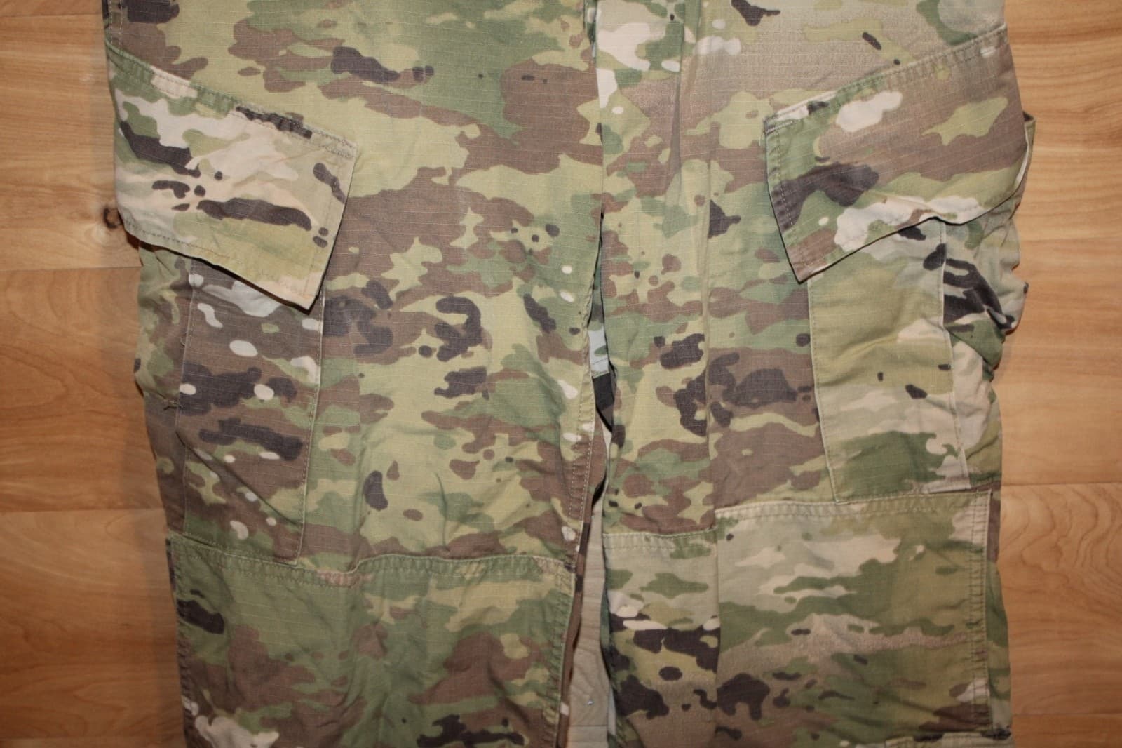 USGI Army OCP Multicam Combat Pants Medium Regular NSN 8415-01-623-4186 - Thumbnail 5