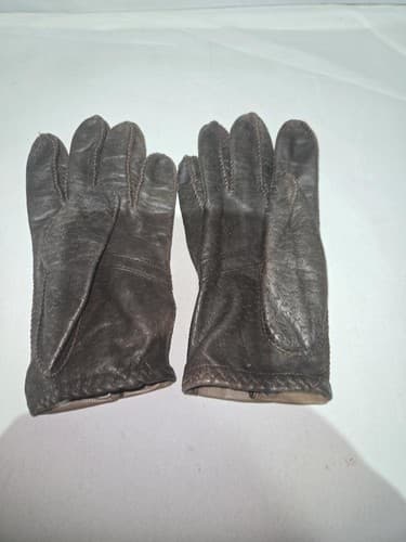 Fownes Brown Leather Driving Gloves Medium Vented Snap adult unisex Philippines - Thumbnail 5