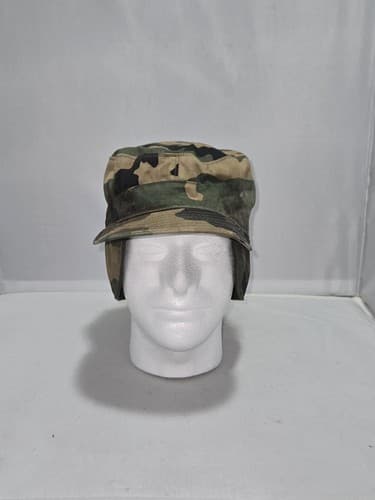 US Army Woodland Camo Combat Cap w/ Ear Flaps Size 7 1/2 8415-01-084-1667 VGC - Thumbnail 2