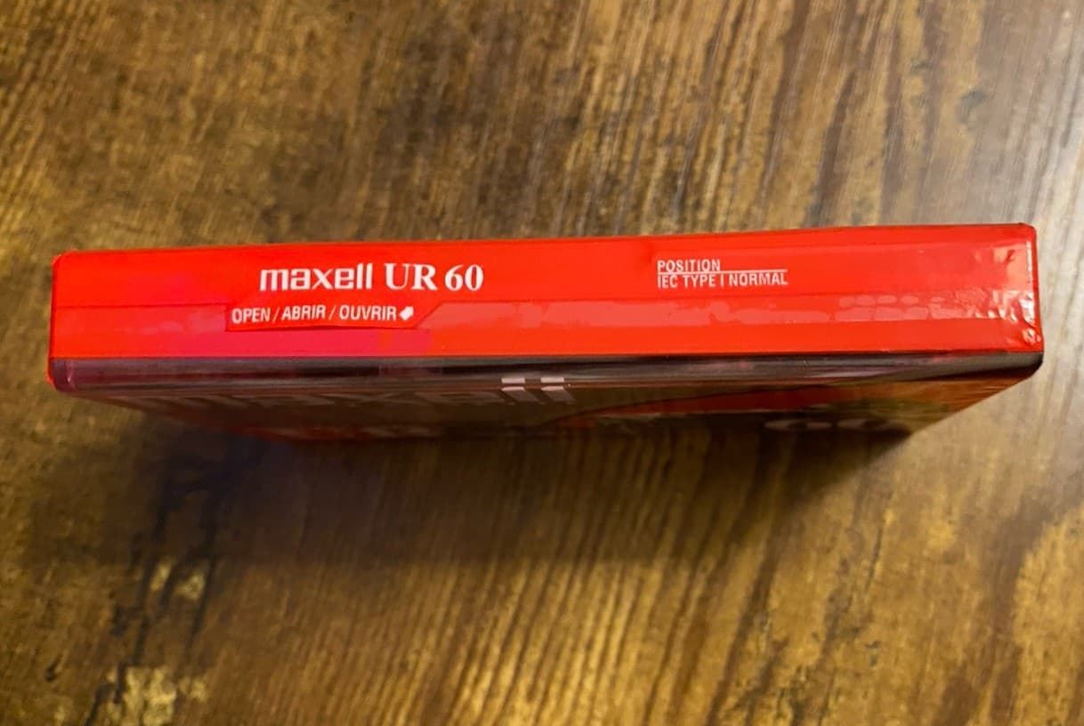 Maxell UR 60 Audio Cassette Tapes 10-Pack Normal Bias 60 Minute Dictation New - Thumbnail 5