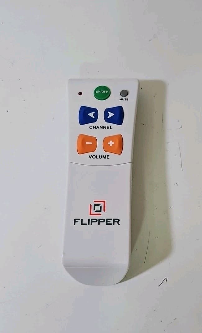 Flipper Big Button Universal TV Remote Simple Controls for Seniors Elderly Used - Thumbnail 4