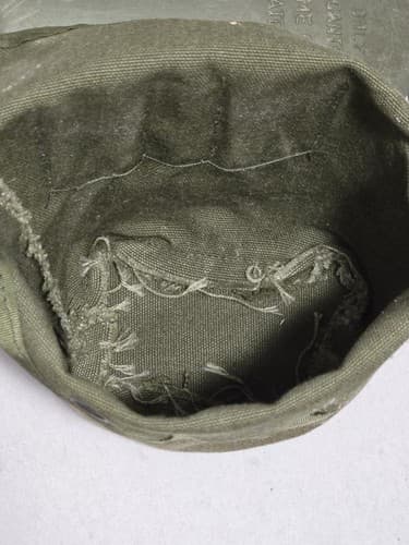 US Military 1 Quart Hard Plastic Water Canteen w/ Cover ALICE Clips OD Vintage - Thumbnail 6