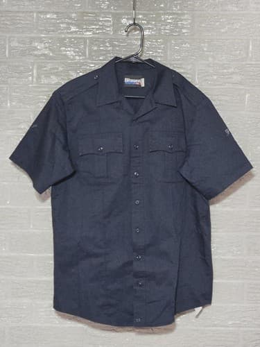 Large - Blauer Shirt Short Sleeve #I38i