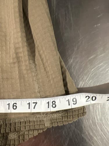 USGI Polartec ECWCS Waffle Grid Thermal Top Coyote Brown 1/2 Zip Thumbholes Unk - Thumbnail 10