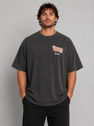 In-N-Out Burger 2021 Collectible Men's Size 2XL Black Graphic T-Shirt #T76g