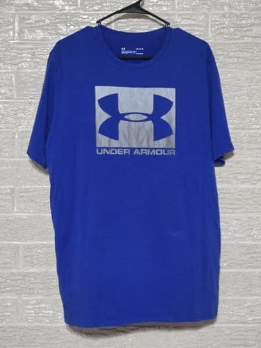 2 Shirt Lot Under Armour Logo Tee + One For The Road Graphic T-Shirt Casual Lot - Thumbnail 2