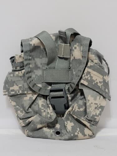 Lot of 4 - 2 Qt Canteen and single and 3 magazine holder Bundle #74t - Thumbnail 2