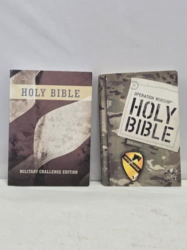 Holy Bible Military Theme 2 Book Set Camo Flag Cover 1st Cavalry Patch
