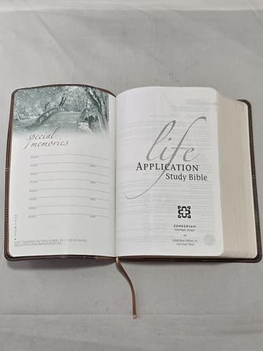 NIV Life Application Study Bible Zondervan 2011 Leathersoft Duo-Tone - Thumbnail 4