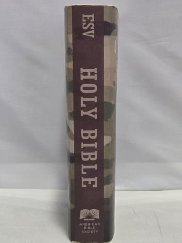 Holy Bible Military Challenge Edition Camo Cover Lot of 2 Army Theme - Thumbnail 4