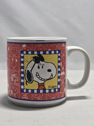 Peanuts Snoopy "Love" Graphic Coffee Mug White Ceramic Heart Design #G66g - Thumbnail 2