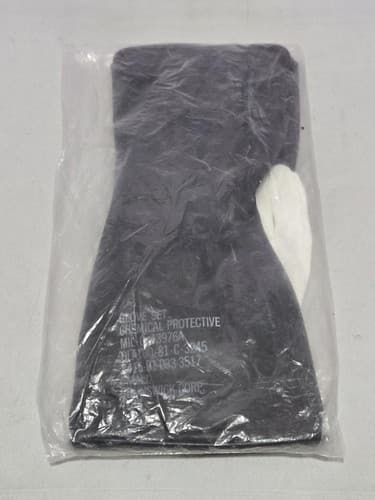 Black chemical protective glove Size: (Small) NSN: 8415-01-033-3517 #D22d