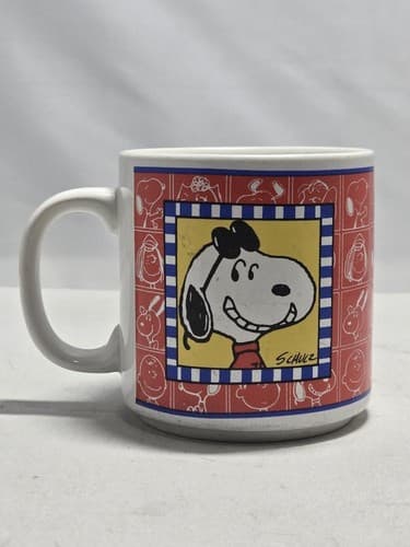 Peanuts Snoopy "Love" Graphic Coffee Mug White Ceramic Heart Design #G66g - Thumbnail 3