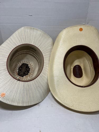 2 Western Straw Cowboy Hats Lot – Resistol 7 1/4 + Cavender’s Ventilated - Thumbnail 2