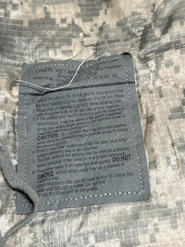 USGI ACU Digital Wet Weather Poncho Liner Woobie Blanket Military Issue very - Thumbnail 9