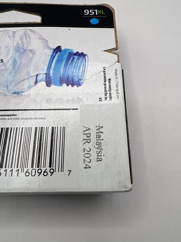 NEW Genuine HP 951 Ink Cartridges Lot of 2 – Dates Apr 2024 & Nov 2023 - Thumbnail 7