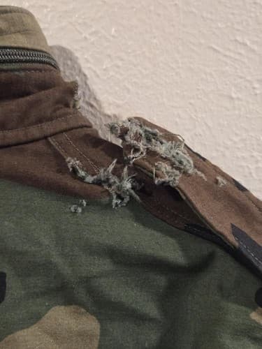 Vintage USGI Combat Jacket 1985 DLA Contract Small Regular Desert Camo - Thumbnail 7
