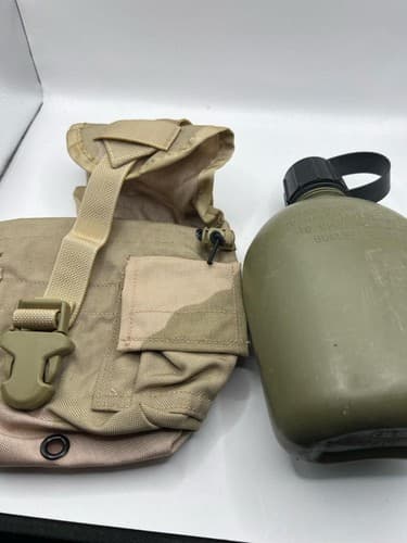 Molle II 1 Qt Canteen Pouch DCU dated 2004 & 1Qt canteen 8405014940272