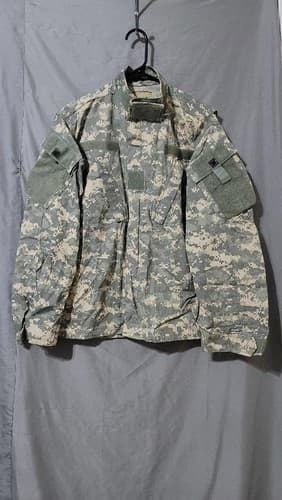ACU Digital Jacket Small-Short #36e