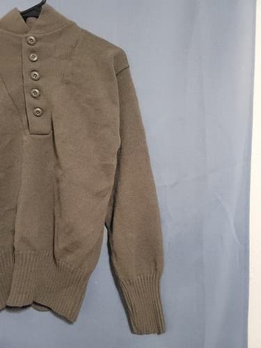 DSCP GARRISON COLLECTION SWEATER MENS MEDIUM BROWN MILITARY ACRYLIC HENLEY #95t - Thumbnail 3