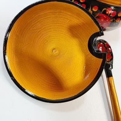 Vtg Lacquered Lidded Bowl w/ Spoon Strawberry Design Hand Painted Wood Lacquer - Thumbnail 7